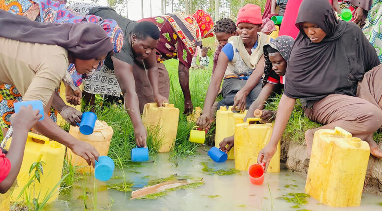 Poor-water-source-in-kabwangasi,-Budaka-disrtict3