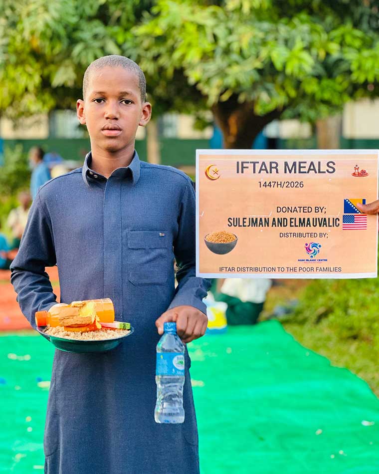 School-boy-under-our-iftar-meals-programme