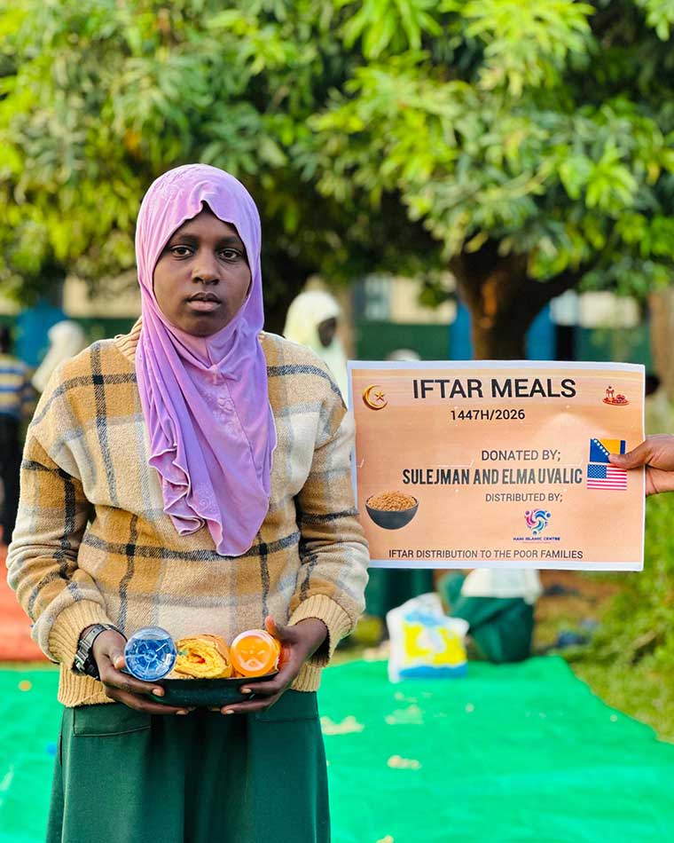 School-girl-under-our-iftar-meals-programme